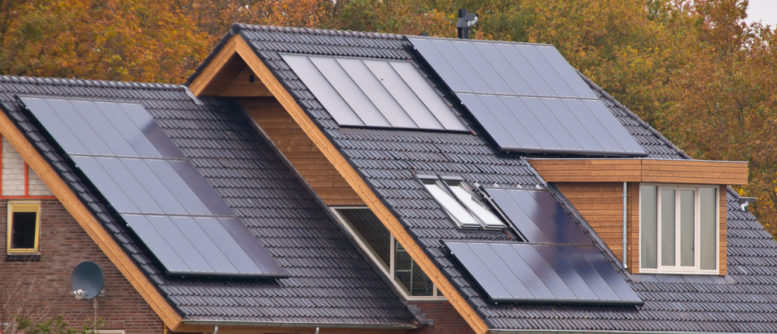 Panneaux photovoltaique sur le toit